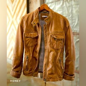 Carbon 2 Cobalt Women’s Sojourn Leather Jacket